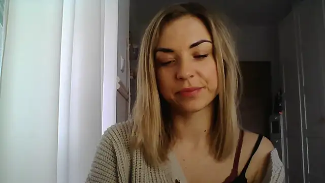 Snapshot of ashley_xlove chatting on 03/03/25, 07:43 ashley xlove online show from 03/03/25, 07:43