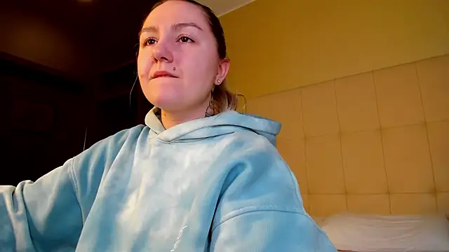 Debbie Taylor online show from 11/19/25, 05:13