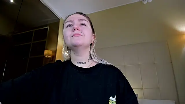 Debbie Taylor online show from 11/21/25, 05:22