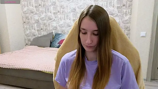 Snapshot of beril_kiss- chatting on 10/14/25, 06:09 beril kiss- online show from 10/14/25, 06:09