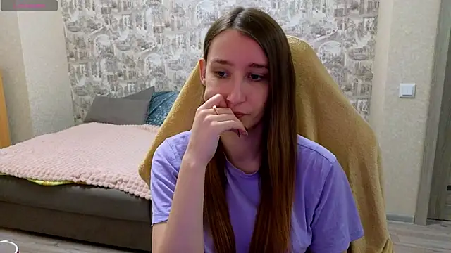 Snapshot of beril_kiss- chatting on 12/17/25, 07:20 beril kiss- online show from 12/17/25, 07:20