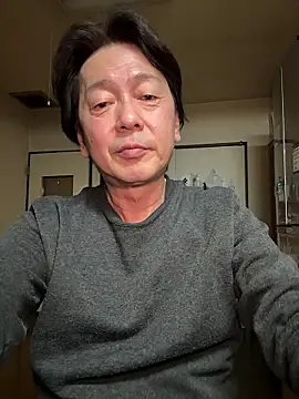 Snapshot of SaneService9 chatting on 01/19/26, 05:44 SaneService9 online show from 01/19/26, 05:44