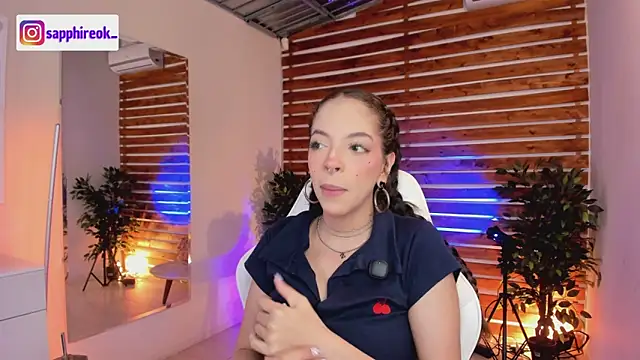 Sapphire Venuss online show from 05/02/26, 01:21