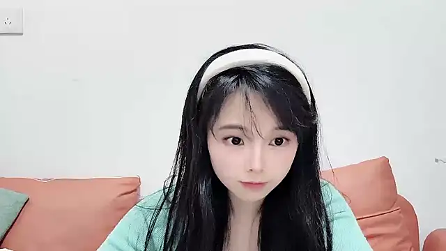 Snapshot of QQ88-99 chatting on 04/03/26, 03:10 QQ88-99 online show from 04/03/26, 03:10