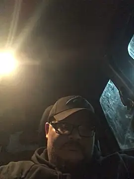 Snapshot of Watson4U chatting on 12/10/24, 02:27 Watson4U online show from 12/10/24, 02:27