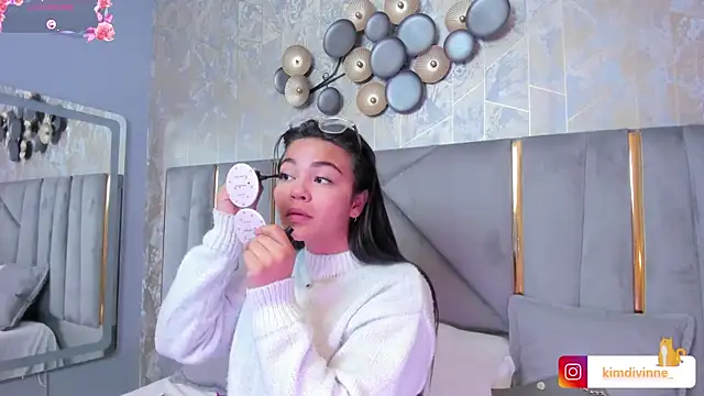 KimDevinne online show from 03/15/25, 02:46