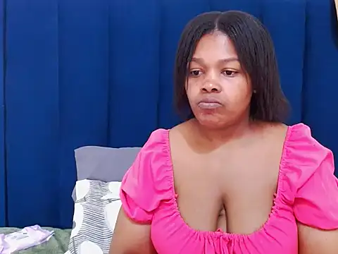 Snapshot of BigbootyNickyx chatting on 06/02/26, 12:51 BigbootyNickyx online show from 06/02/26, 12:51