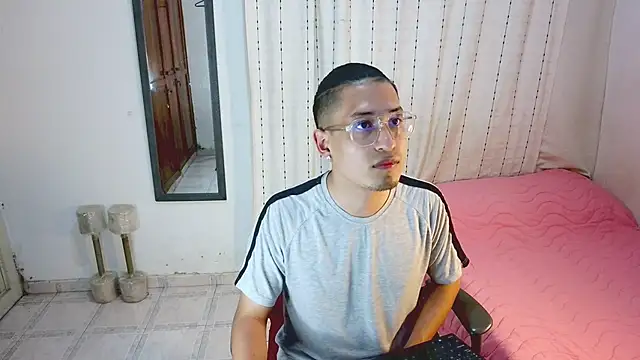 Snapshot of Orionferrer- chatting on 02/02/26, 10:41 Orionferrer- online show from 02/02/26, 10:41
