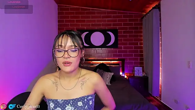 Scarlett Vela13 online show from 06/18/26, 04:33