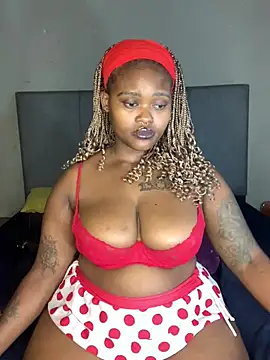 Snapshot of ThickPearlx23 chatting on 04/25/26, 01:41 ThickPearlx23 online show from 04/25/26, 01:41