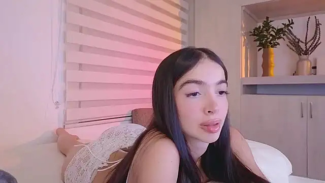 Siny Moore online show from 03/15/25, 12:04