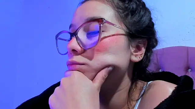 teffy lee online show from 12/03/24, 12:46