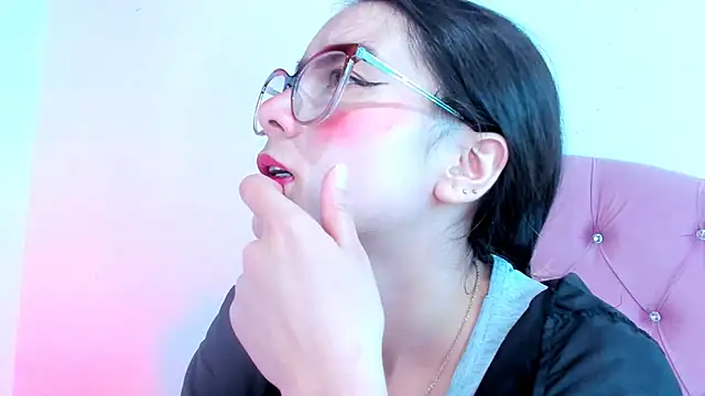 teffy lee online show from 12/14/24, 07:46