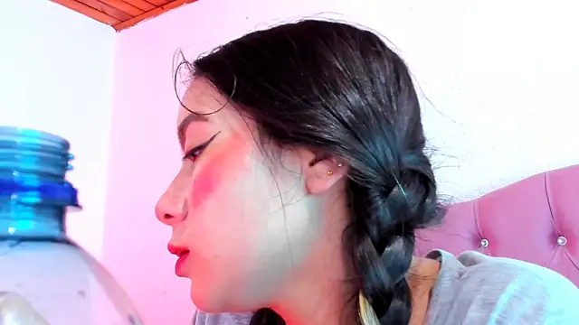 teffy lee online show from 12/20/24, 08:01