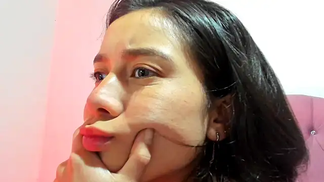 teffy lee online show from 01/02/25, 02:43