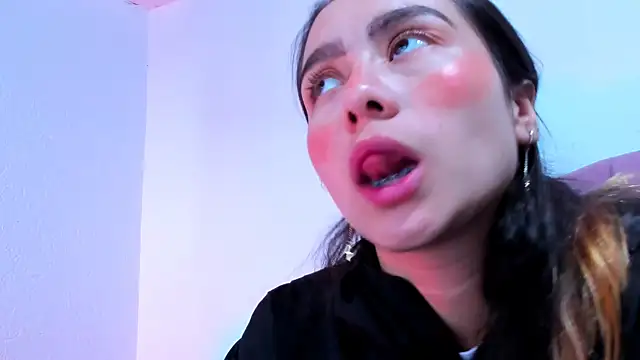 teffy lee online show from 01/06/25, 08:18