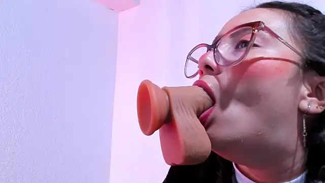 teffy lee online show from 01/09/25, 08:33