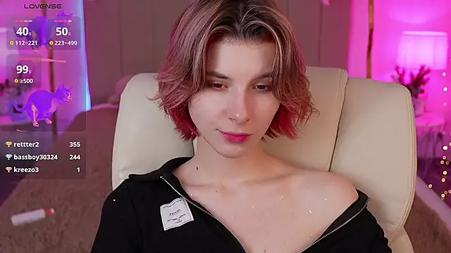 Snapshot of HaylaAmber chatting on 12/09/24, 05:18 HaylaAmber online show from 12/09/24, 05:18