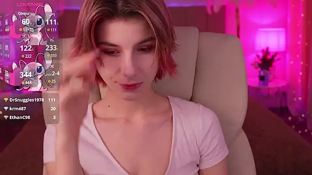 Snapshot of HaylaAmber chatting on 12/30/24, 07:15 HaylaAmber online show from 12/30/24, 07:15