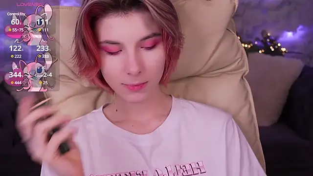 Snapshot of HaylaAmber chatting on 01/19/25, 11:00 HaylaAmber online show from 01/19/25, 11:00