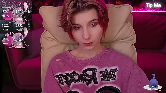 Snapshot of HaylaAmber chatting on 03/19/25, 08:00 HaylaAmber online show from 03/19/25, 08:00