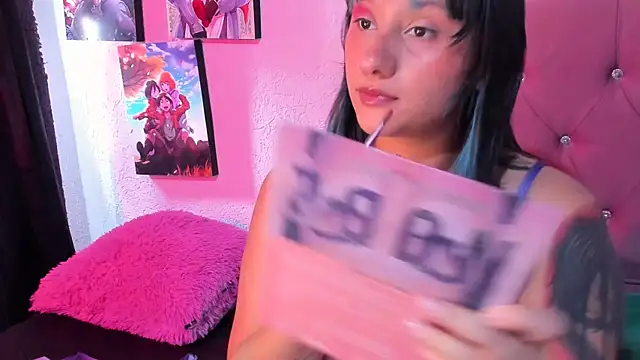 Mila nixon02 online show from 06/01/26, 04:09