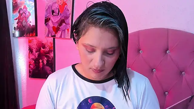 Mila nixon02 online show from 06/25/26, 04:55