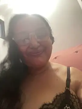 Gia Nahomi online show from 03/15/25, 02:14