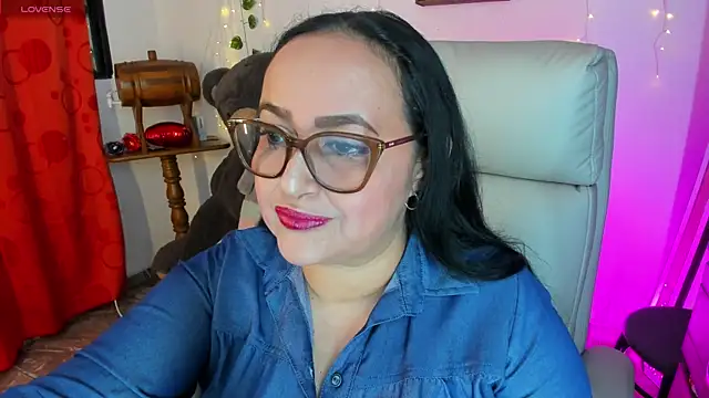 Snapshot of Gia_Nahomi chatting on 04/15/26, 11:16 Gia Nahomi online show from 04/15/26, 11:16