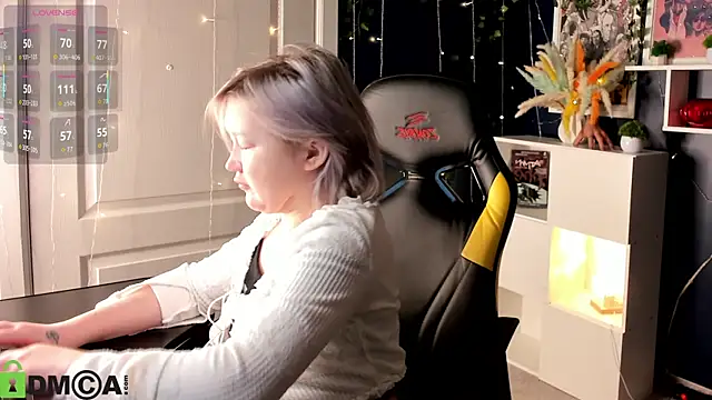 Sara Robinson online show from 05/27/26, 03:03