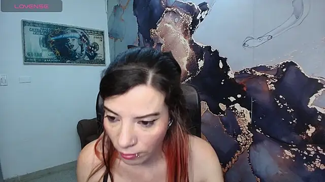 Snapshot of DanaaRey chatting on 09/22/25, 11:12 DanaaRey online show from 09/22/25, 11:12