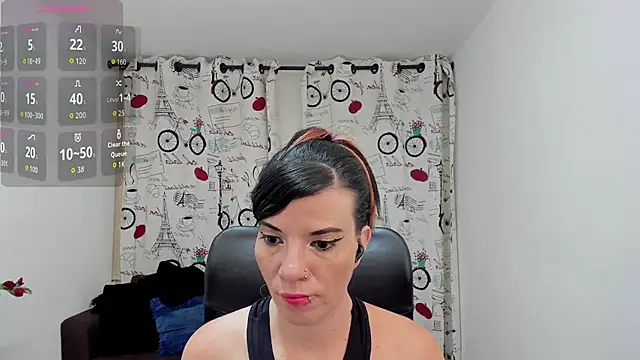 DanaaRey online show from 10/24/25, 04:03