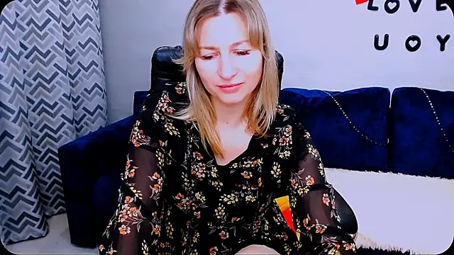 Incredible Ariela online show from 10/12/25, 10:14