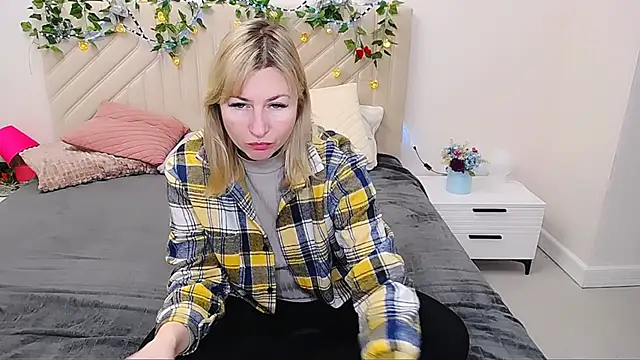 Incredible Ariela online show from 12/19/25, 08:54