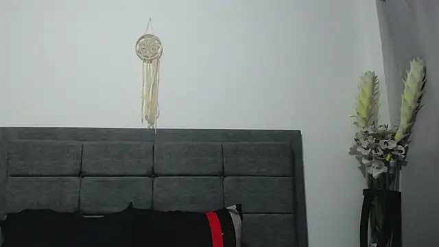 Vicky Love  online show from 02/18/25, 10:49