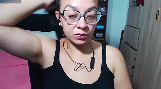 miia-big1boobs  online show from 01/03/25, 10:29