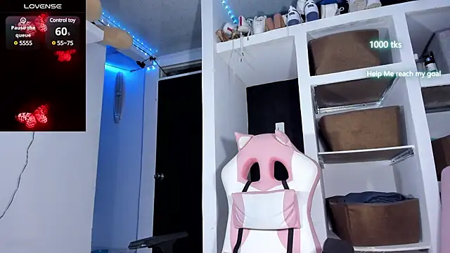 emily palmeer online show from 02/08/25, 09:13