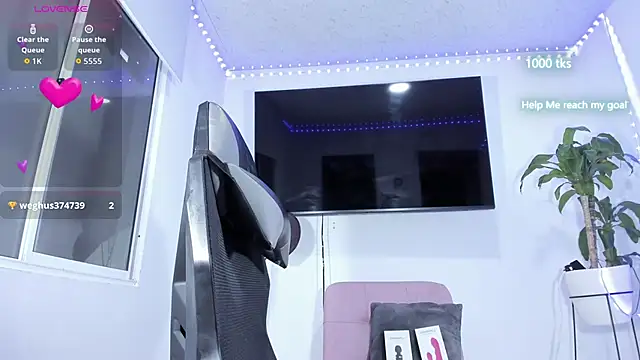 emily palmeer online show from 11/25/25, 10:26