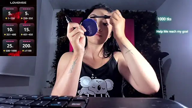 emily palmeer online show from 07/21/26, 10:17