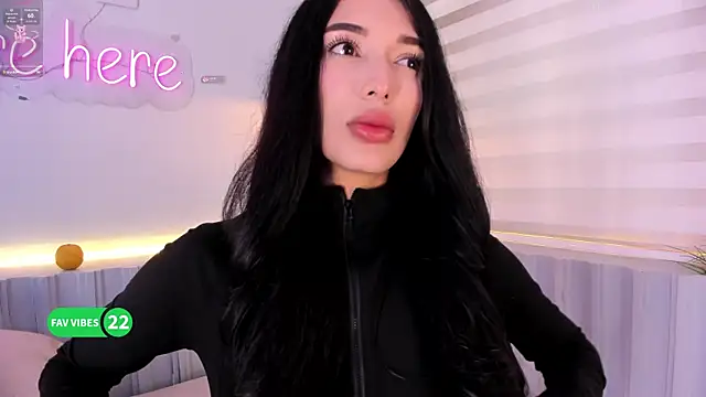 stephanymonroe online show from 10/01/25, 04:35