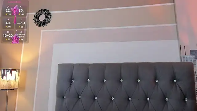 Snapshot of valeriavibes chatting on 12/07/24, 10:06 valeriavibes online show from 12/07/24, 10:06