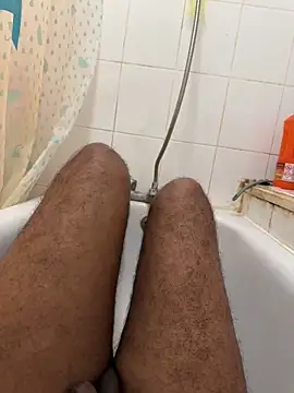 Snapshot of Rahul_sub chatting on 12/18/24, 08:53 Rahul sub online show from 12/18/24, 08:53