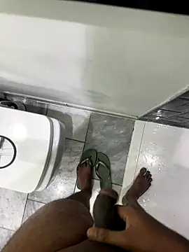 Snapshot of Rahul_sub chatting on 10/26/25, 06:58 Rahul sub online show from 10/26/25, 06:58