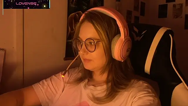 JacyWinslat online show from 10/05/25, 08:40