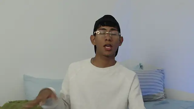 Nick Collins18 online show from 10/29/25, 08:32