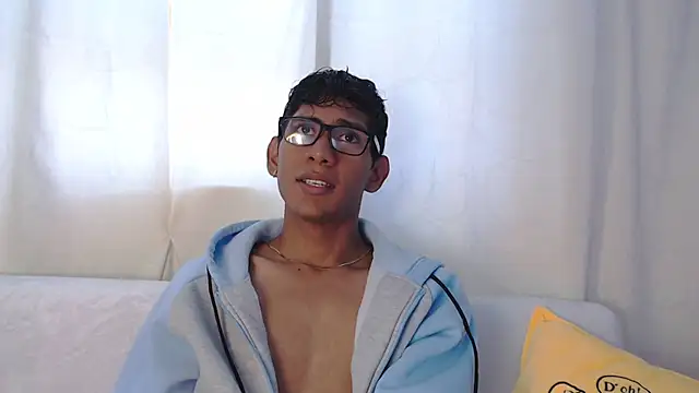 Nick Collins18 online show from 11/25/25, 06:52