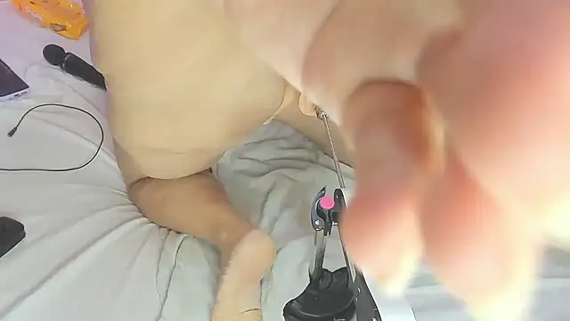 Snapshot of kassandra_26_ chatting on 12/02/24, 10:45 kassandra 26 online show from 12/02/24, 10:45