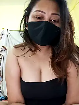 Snapshot of Cute-mona chatting on 02/04/25, 09:07 Cute-mona online show from 02/04/25, 09:07