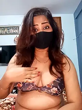 Snapshot of Cute-mona chatting on 02/16/25, 07:49 Cute-mona online show from 02/16/25, 07:49