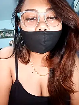 Snapshot of Cute-mona chatting on 02/26/25, 07:38 Cute-mona online show from 02/26/25, 07:38